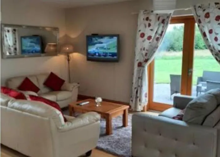 Ferienhaus The House *